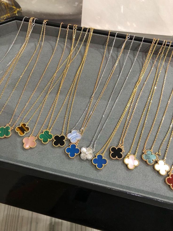 Colier Van Luxy Green Gold