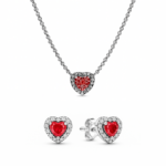 Set de bijuterii cu inimioară rosie